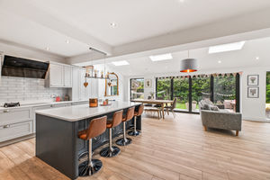 Kitchen/Dining/Family Room- click for photo gallery